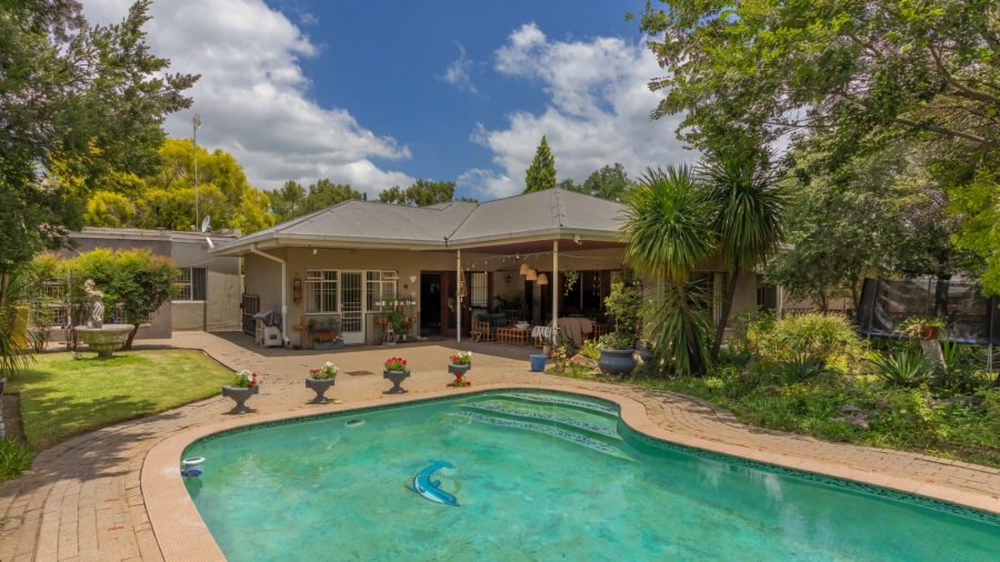 4 Bedroom Property for Sale in Wilgenhof Free State